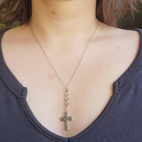 New Classic Heart Cross Dangle Drop Necklace - Picture 5 of 6